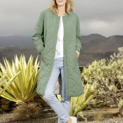 Kurzmantel Mit Komfortablen Druckknopf-Seitenschlitzen